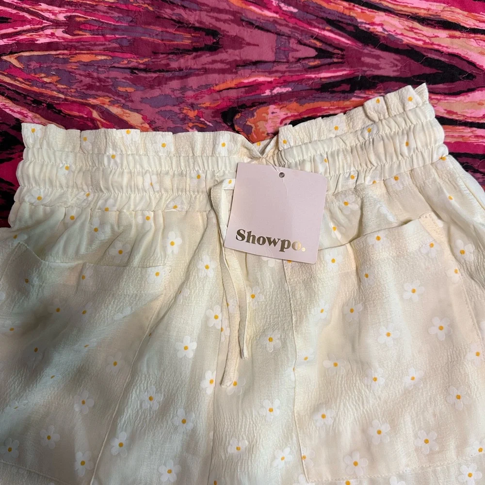 Showpo daisy two piece set - Picture 6 of 6